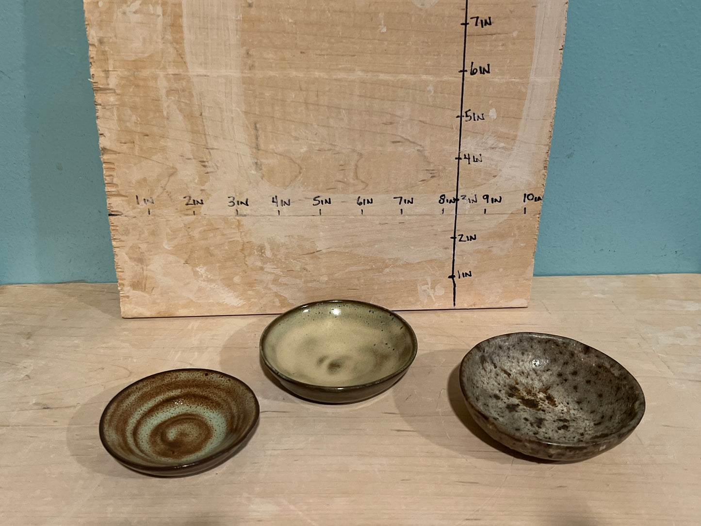Trinket/sauce ceramic bowl