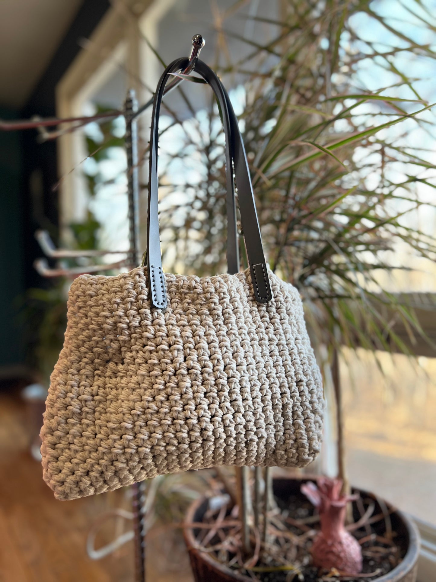 White upcycled rope bag with gray handles