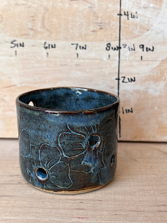 Ceramic votive