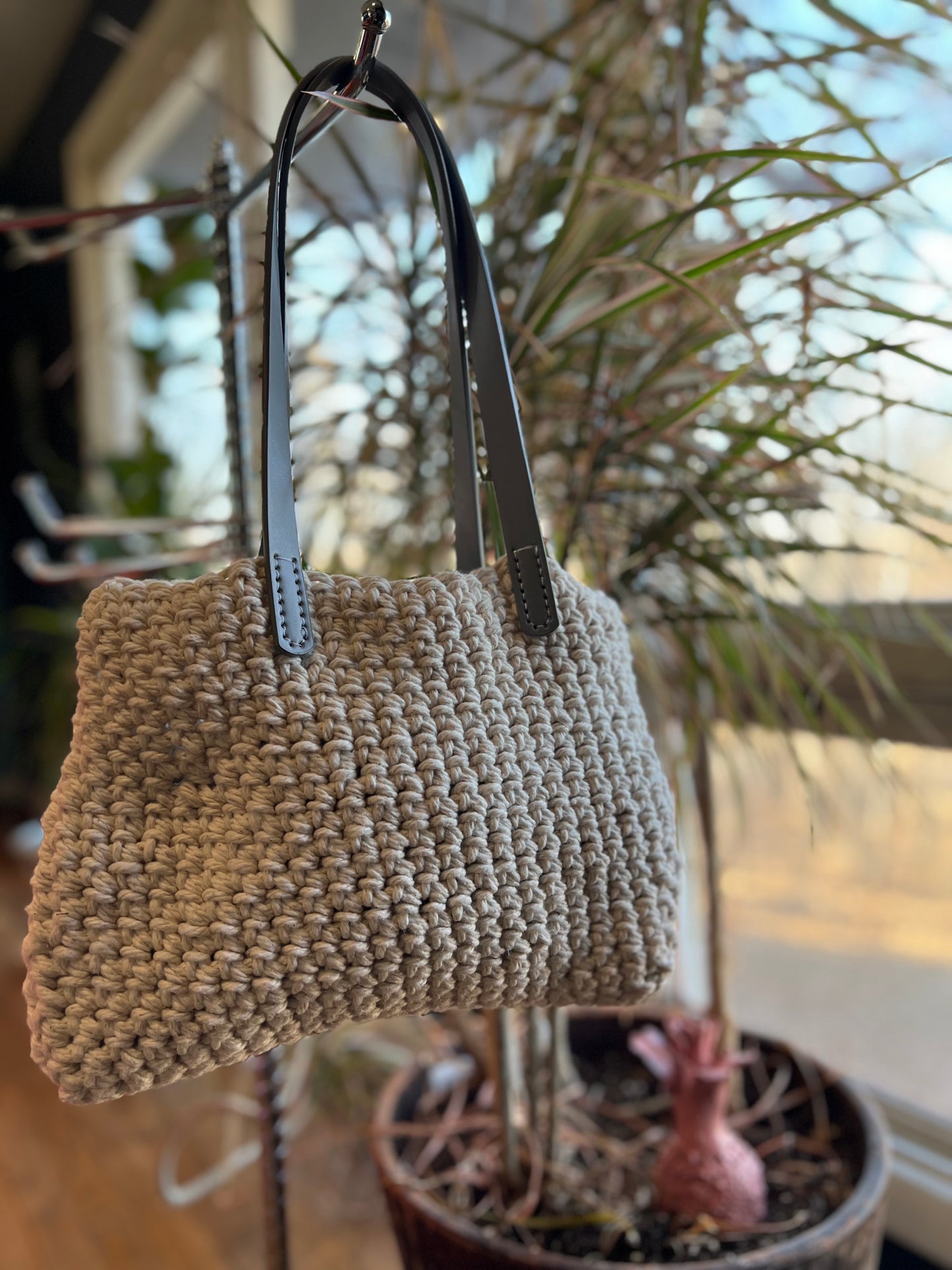 White upcycled rope bag with gray handles